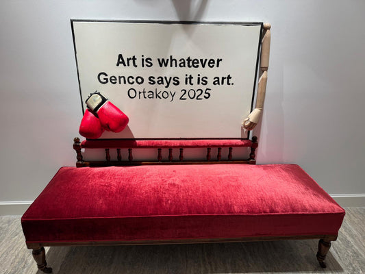 Art is…2026. Ahşap üzerine akrilik, objeler ve koltuk.184 x 63 x 147 cm