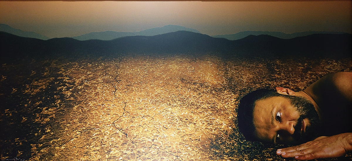 Suret (1988)- Sanatçının toprağı dinleyerek öğrendiğinin resmidir-70x152cm